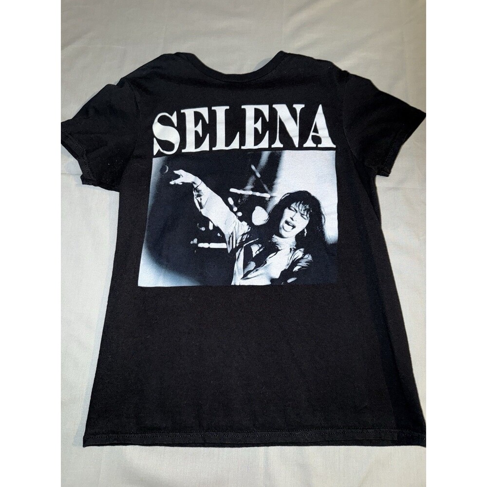 Selena OFFICIAL Vintage Black T-shirt Size SMALL